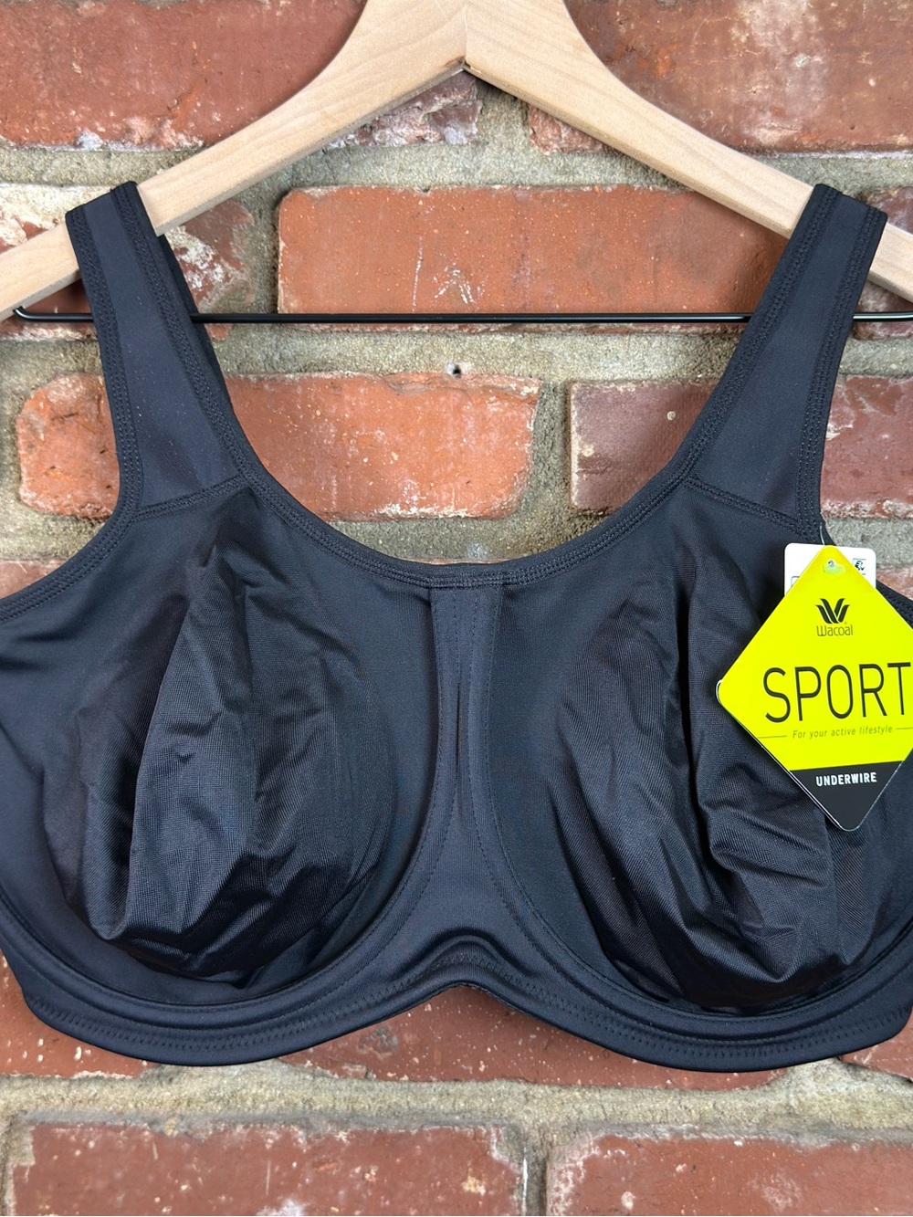 Wacoal Simone Sport Underwire Sports Bra 855170 Womens Full Coverage 40G